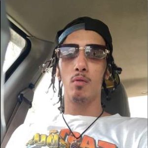 Meet your Posher, Sabastian